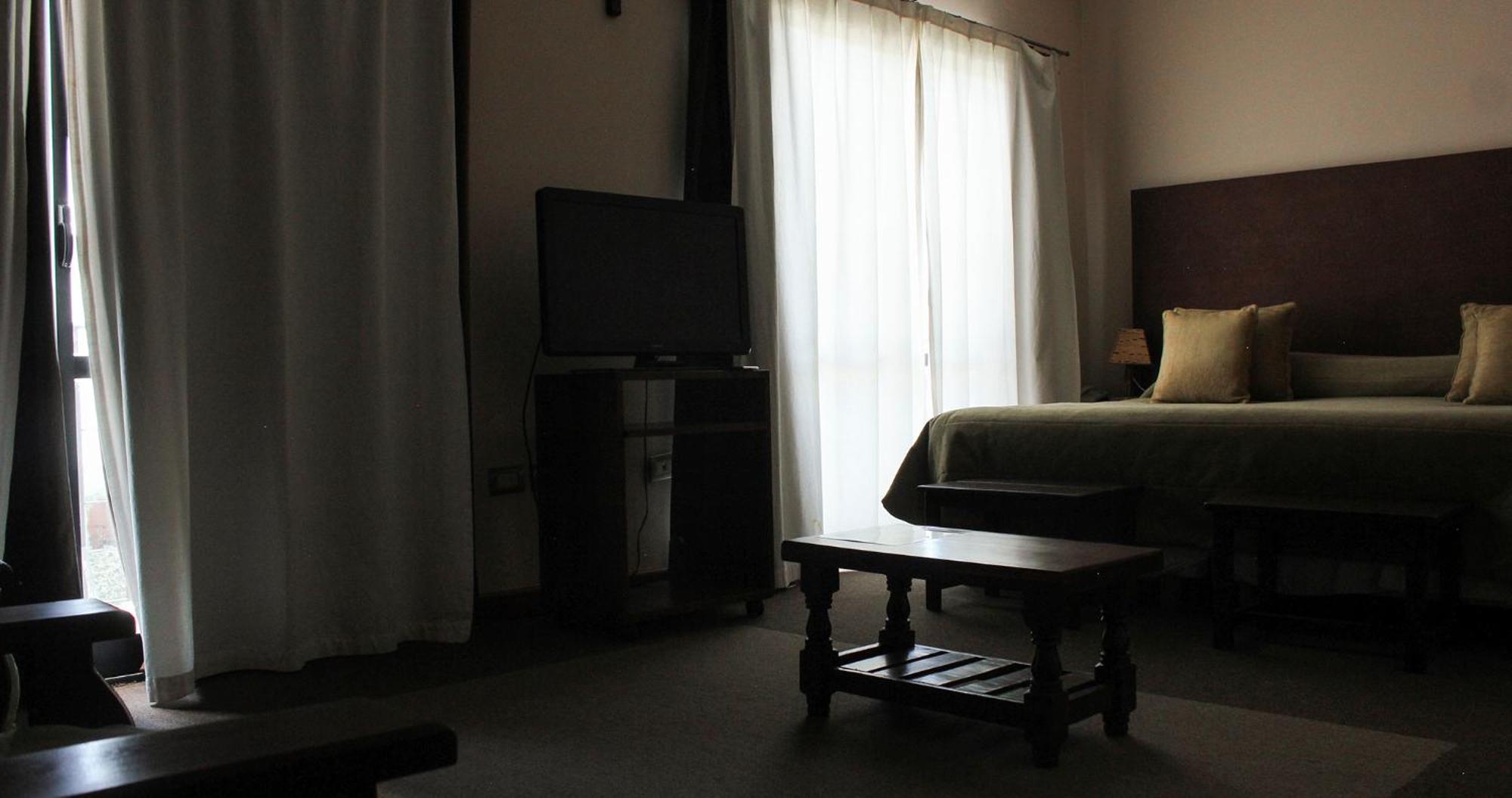 Hotel Los Sauces Кафаяте Екстер'єр фото