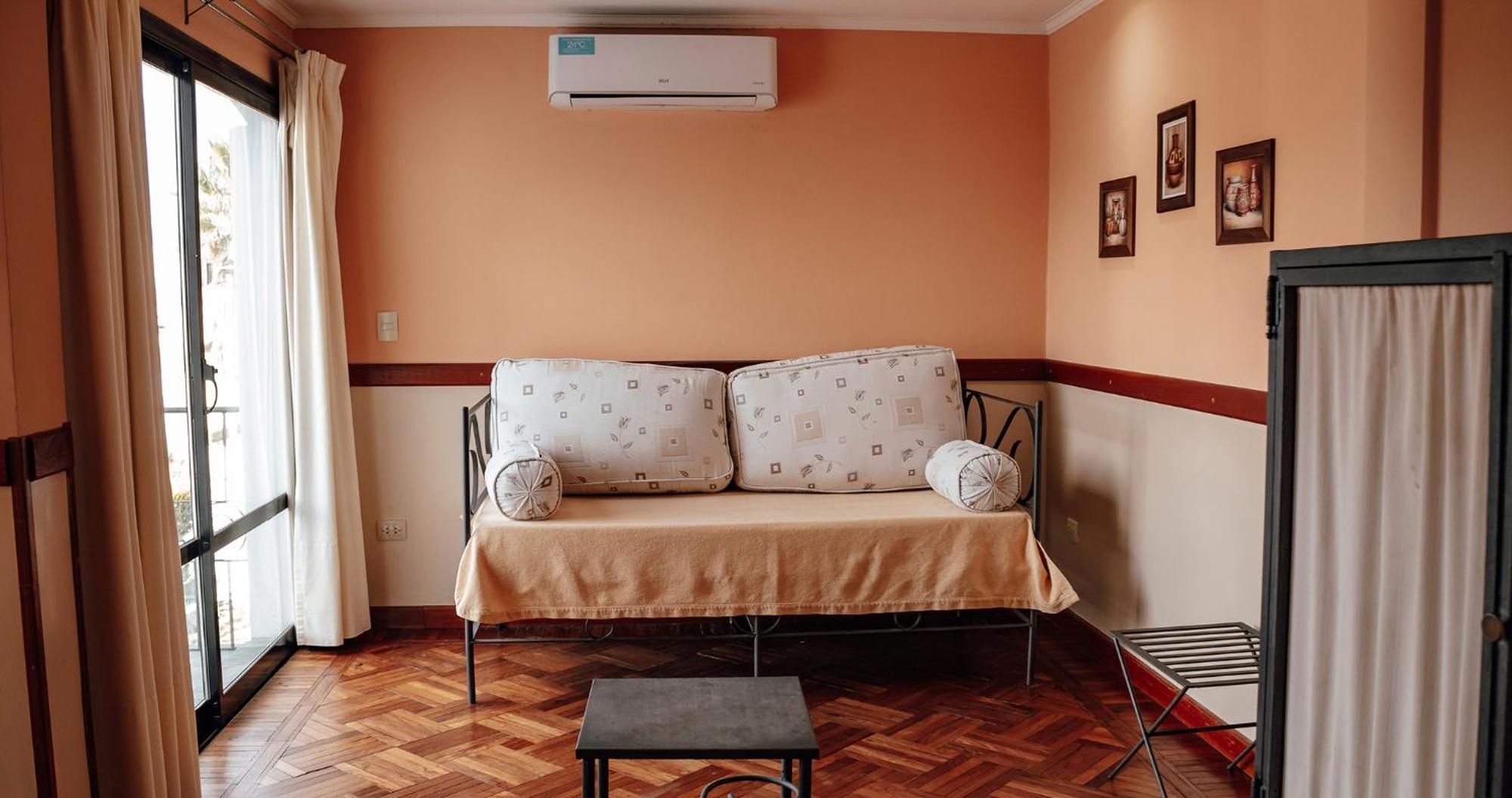 Hotel Los Sauces Кафаяте Екстер'єр фото