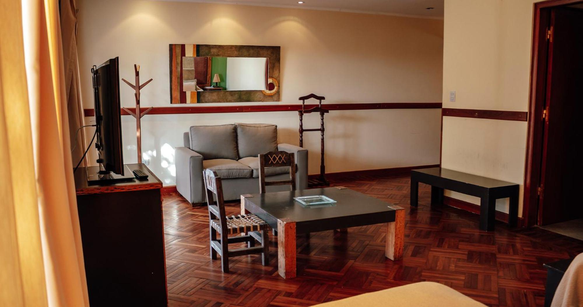 Hotel Los Sauces Кафаяте Екстер'єр фото