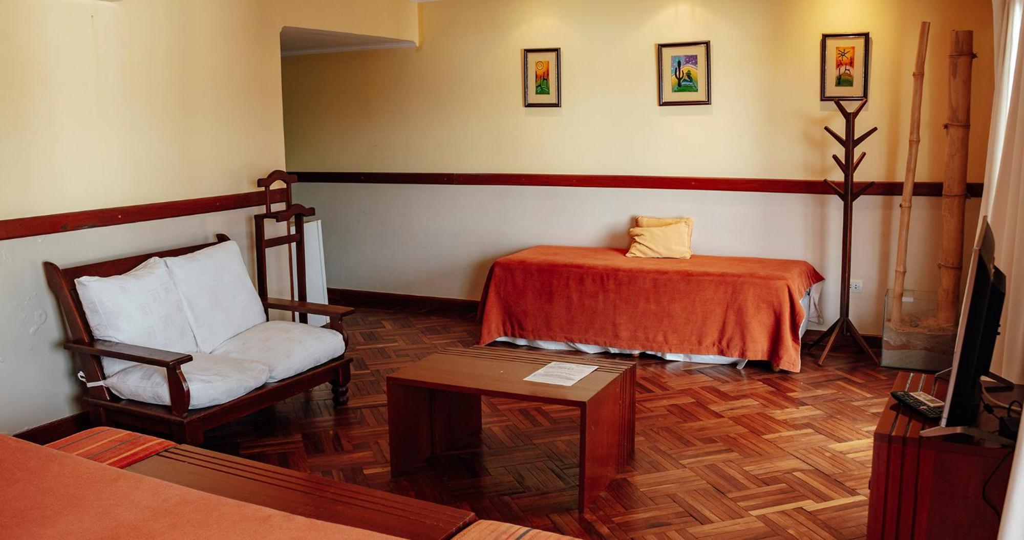 Hotel Los Sauces Кафаяте Екстер'єр фото